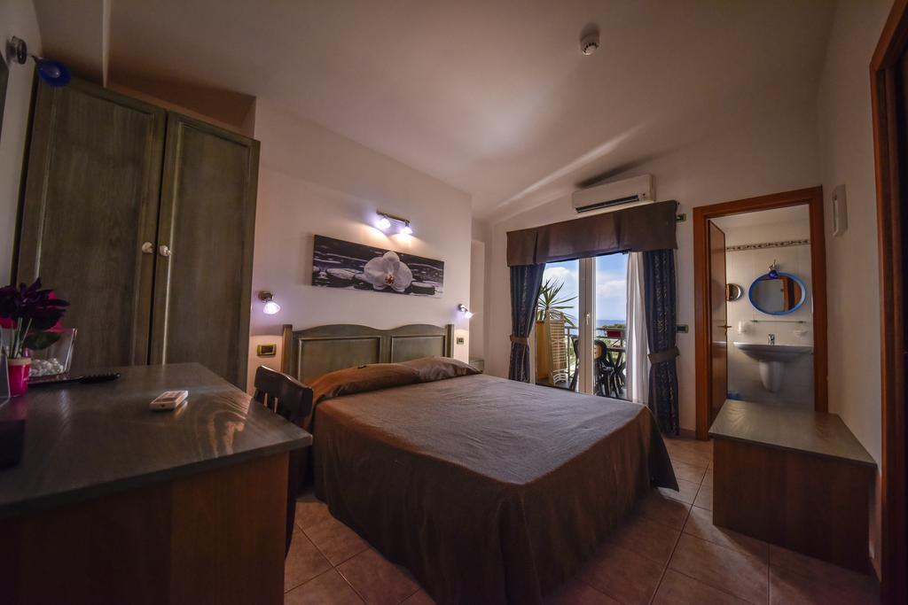 Hotel La Villa Corigliano Calabro Quarto foto